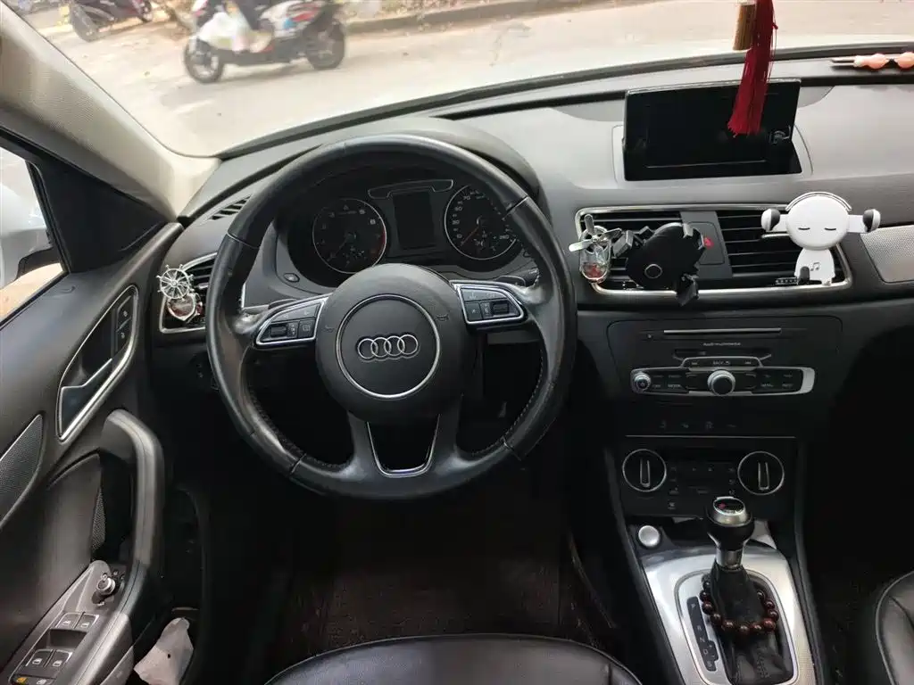 Audi Q3 2016 — фото 3