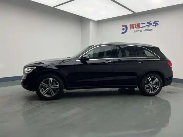 Mercedes-Benz GLC 2021