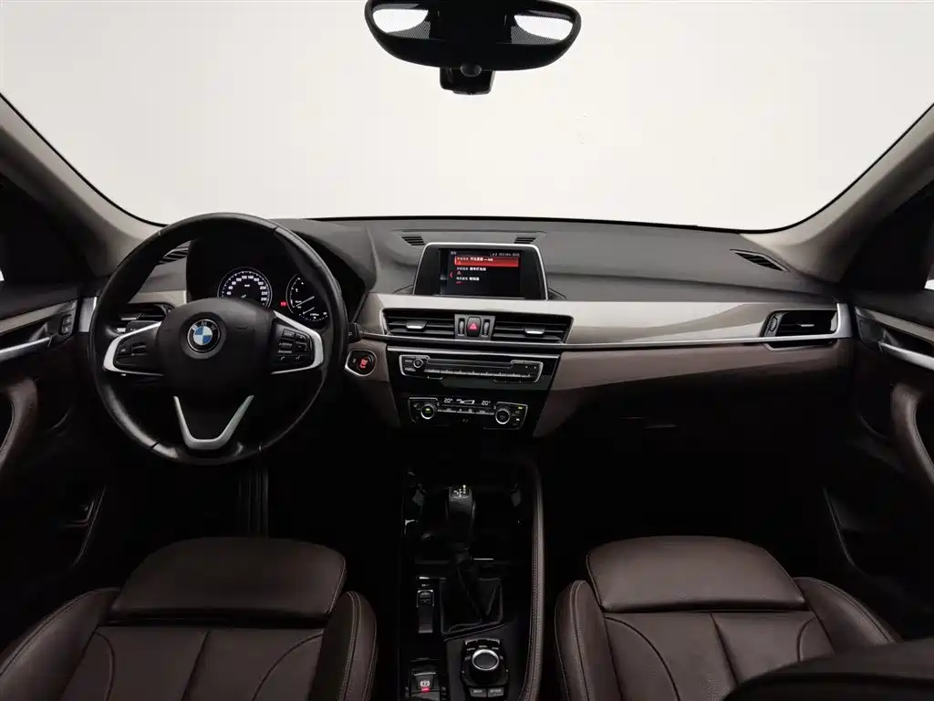 BMW X1 2019 — фото 5