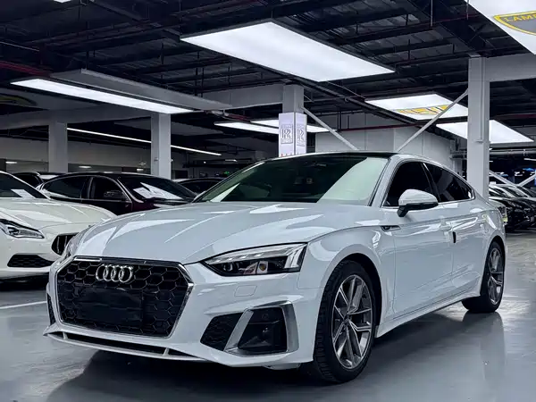 Audi A5 2023