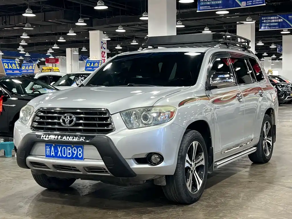 Toyota Highlander 2011 — фото 3