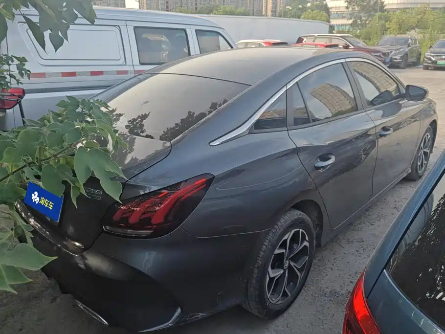 MG MG5 2023