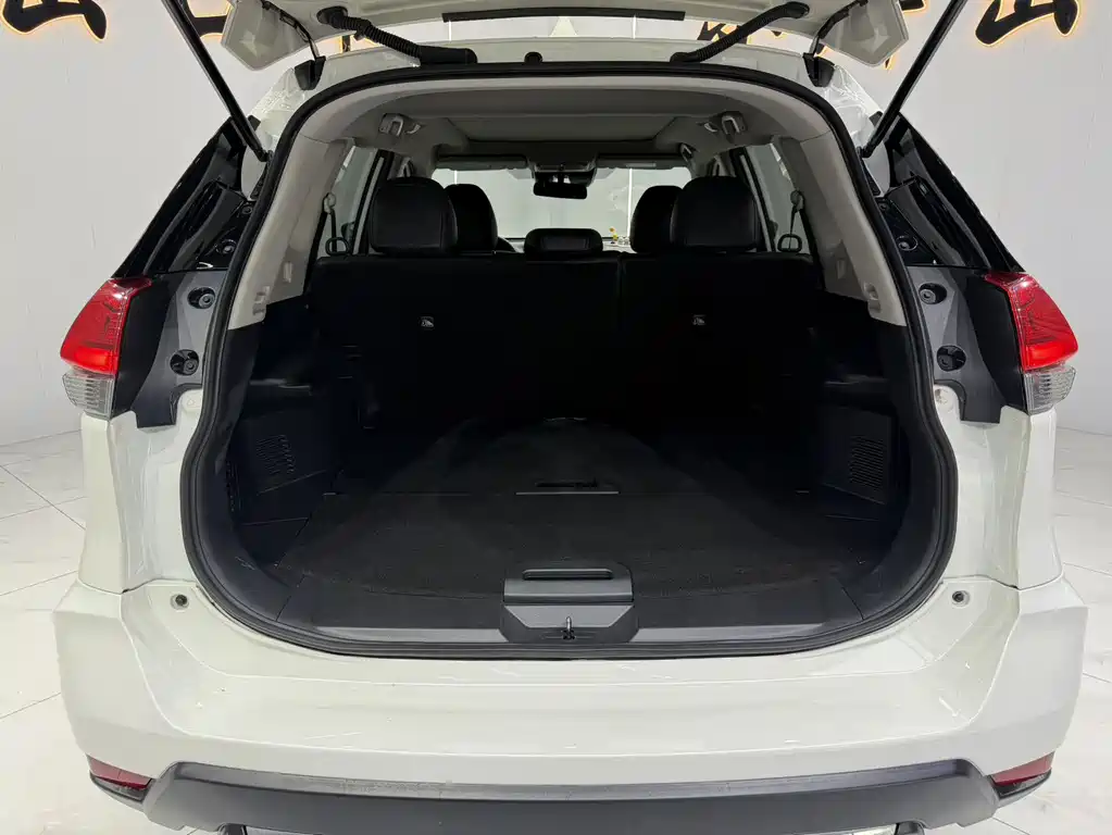 Nissan X-Trail 2023 — фото 17