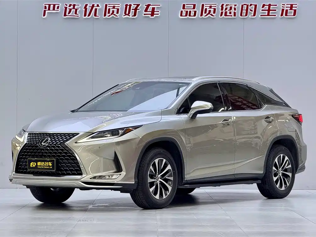 Lexus RX 2021 — фото 1