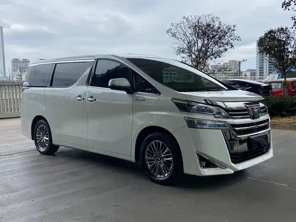 Toyota Vellfire 2021
