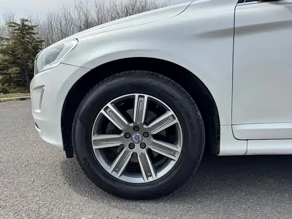 Volvo XC60 2017