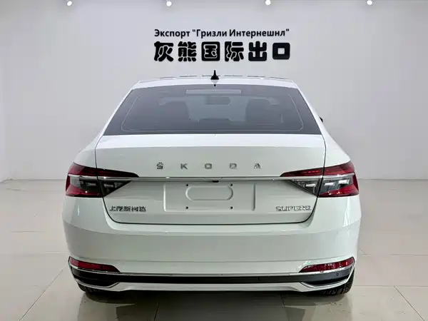 Skoda Superb 2023