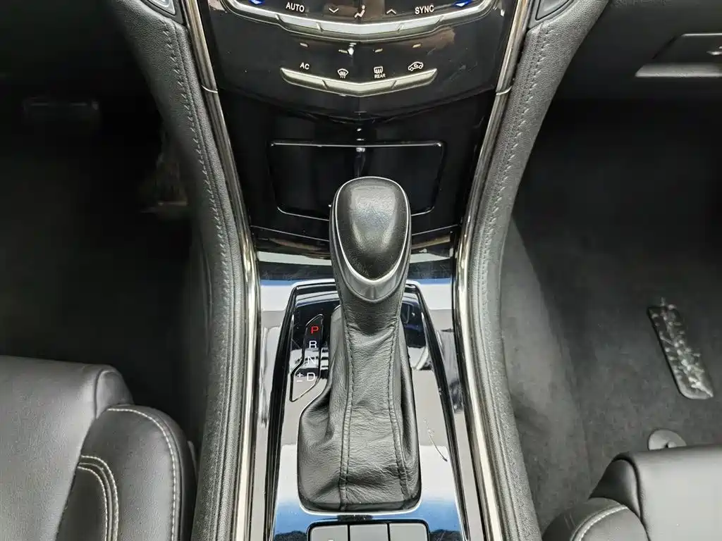 Cadillac ATS-L 2017 — фото 13
