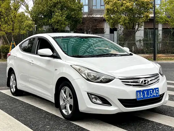 Hyundai Elantra Langdong 2014