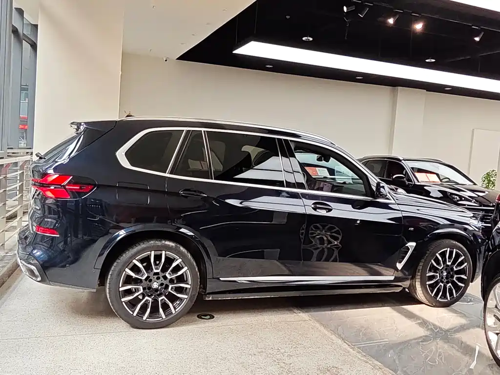 BMW X5 2024 — фото 4
