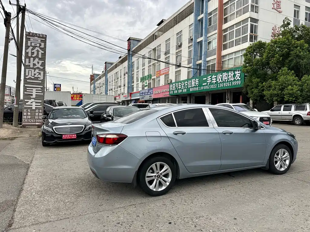 Chevrolet Cruze 2014