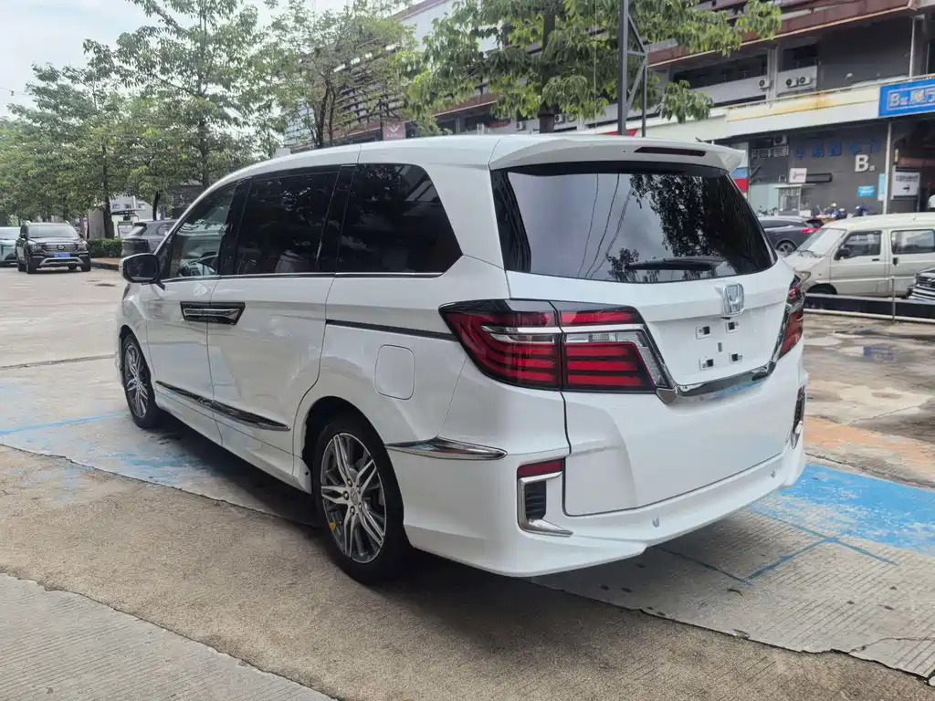 Honda Elysion 2020