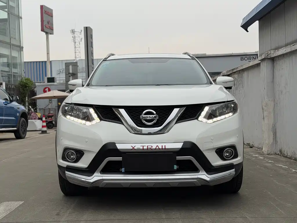 Nissan X-Trail 2016 — фото 2