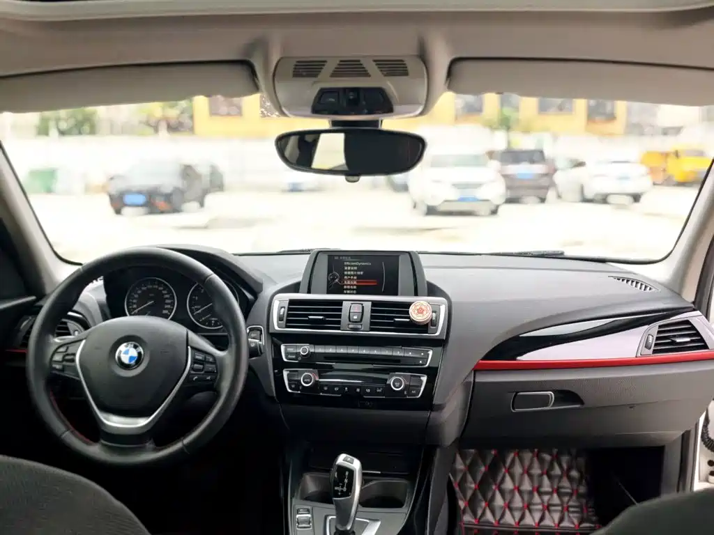 BMW 1 Series 2016 — фото 15