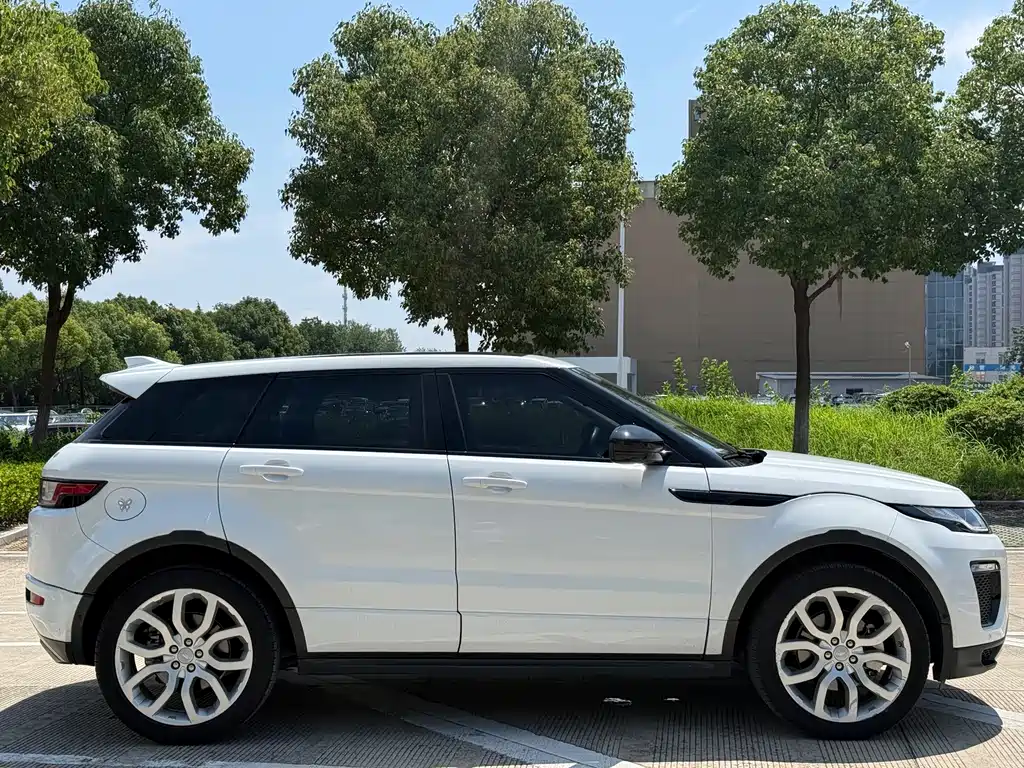 Land Rover Evoque 2018