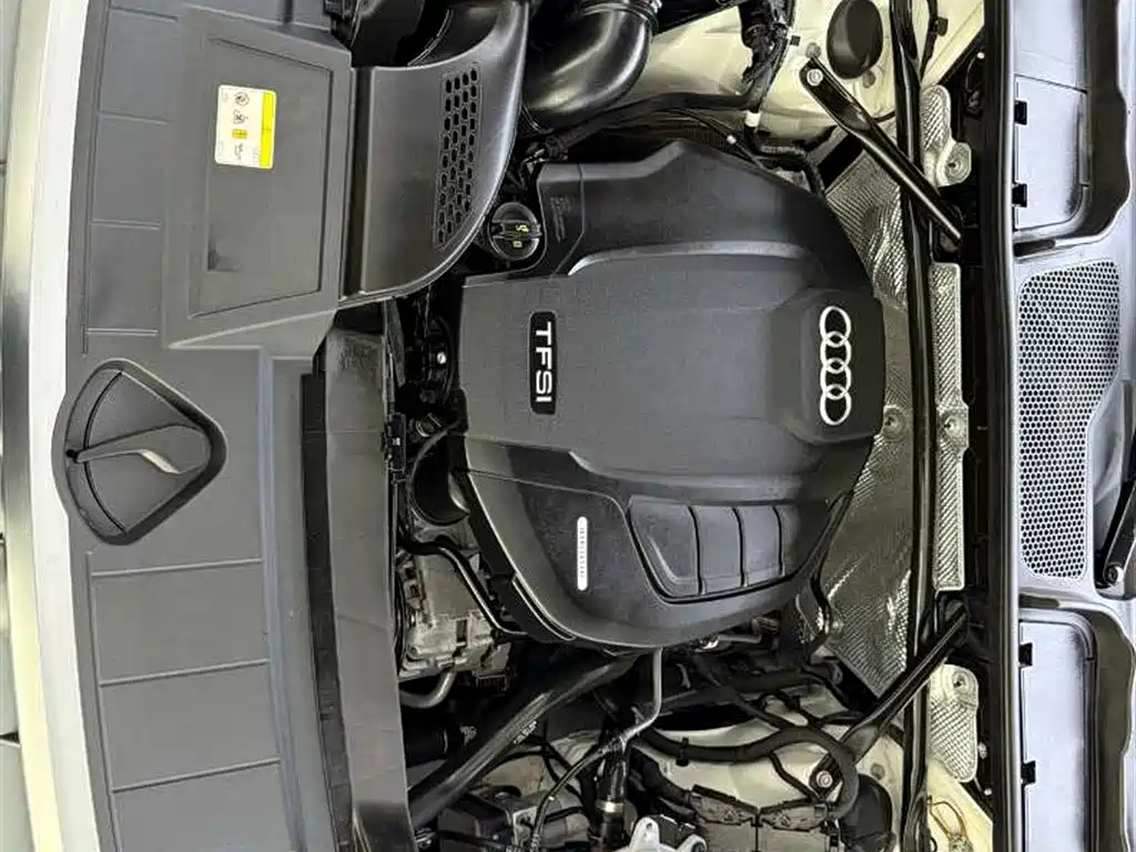 Audi Q5L 2020 — фото 12