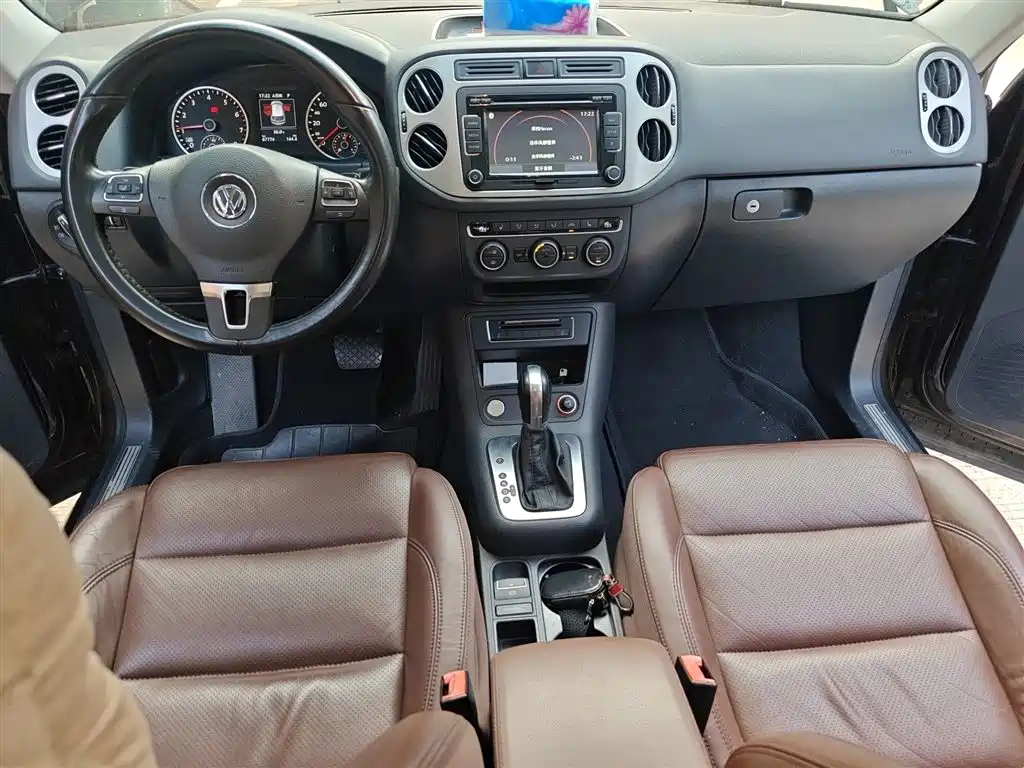Volkswagen Tiguan 2016 — фото 13