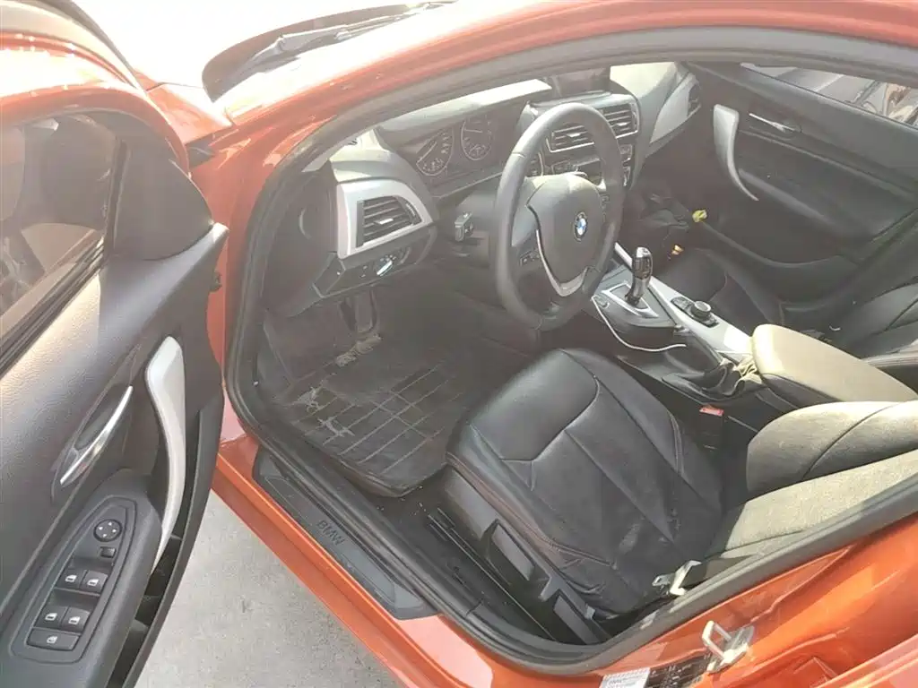 BMW 1 Series 2016 — фото 16