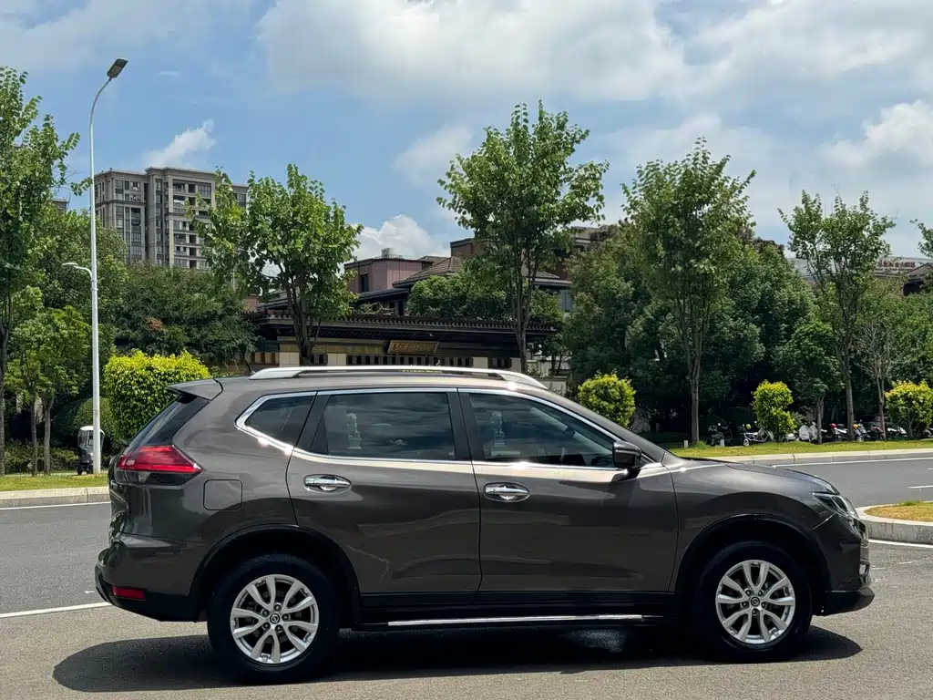 Nissan X-Trail 2017 — фото 14