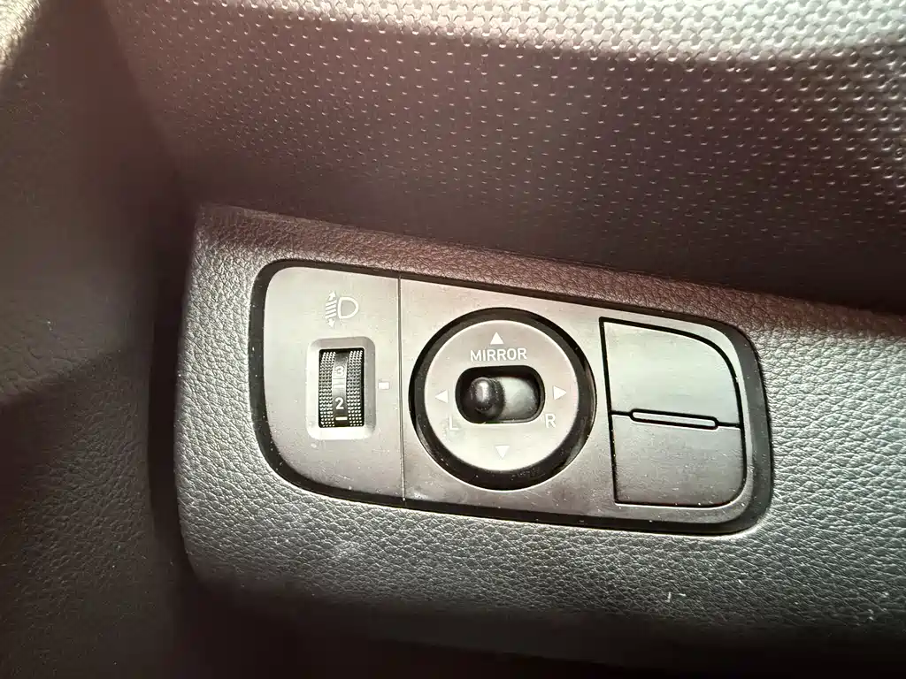 Hyundai Verna 2018 — фото 14