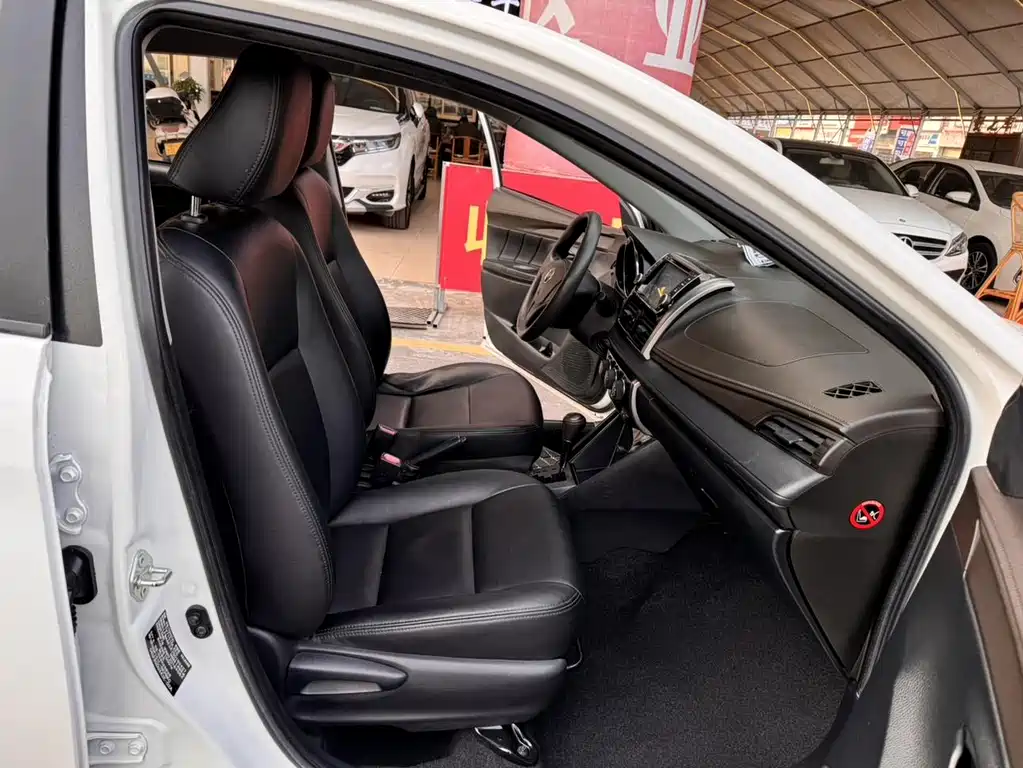 Toyota Vios 2016 — фото 19