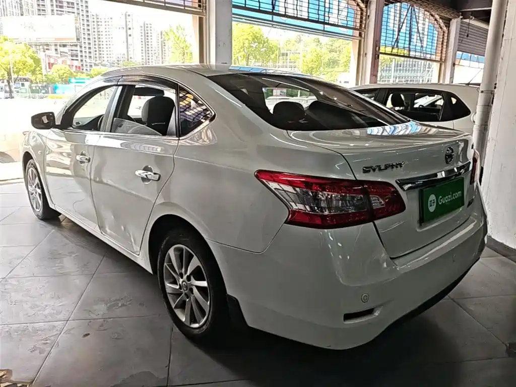 Nissan Sylphy 2015 — фото 5