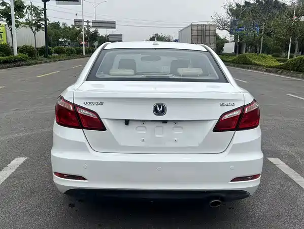 Changan Eado 2016