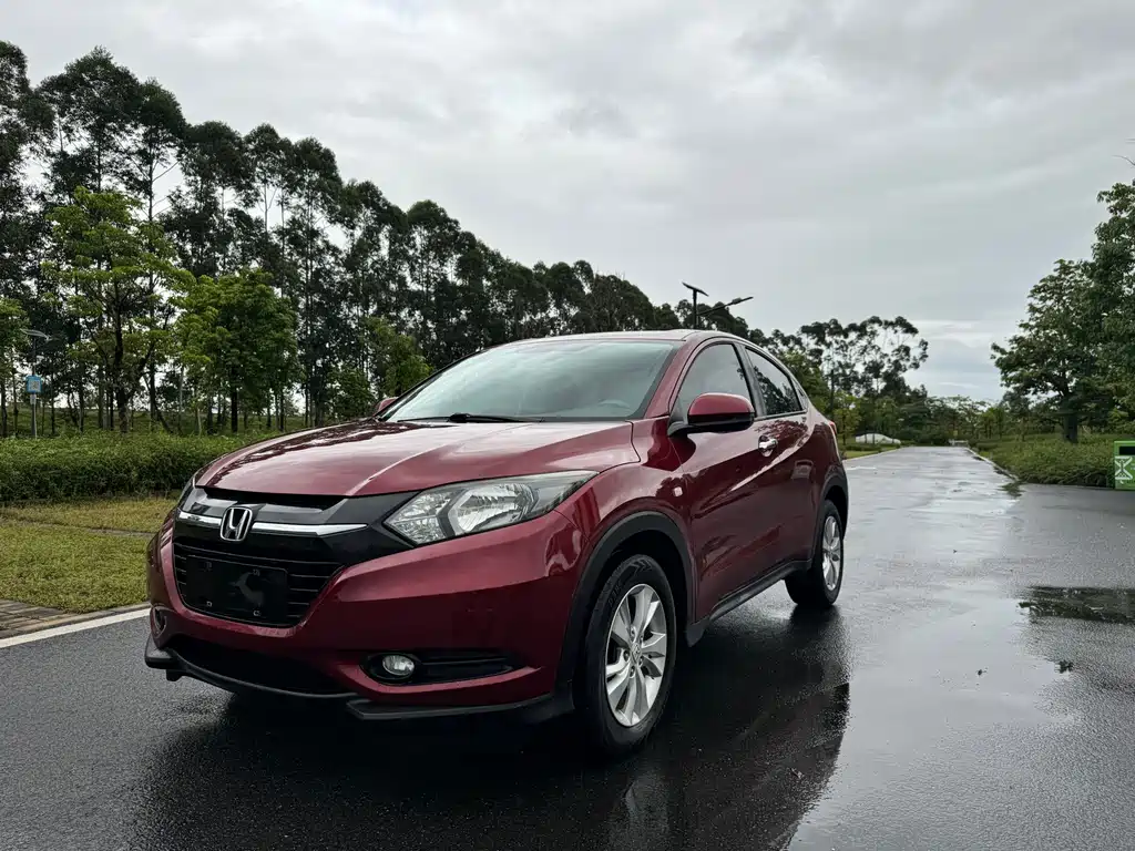 Honda Vezel 2015