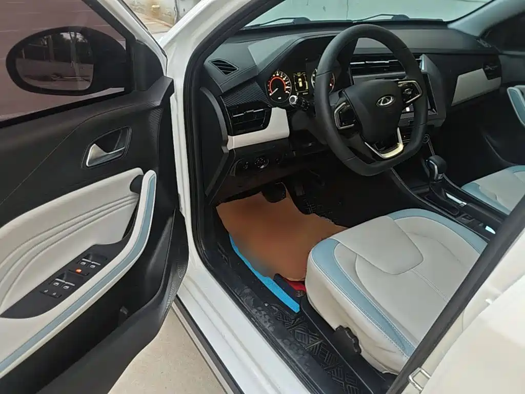 Chery Tiggo 3x 2022 — фото 16