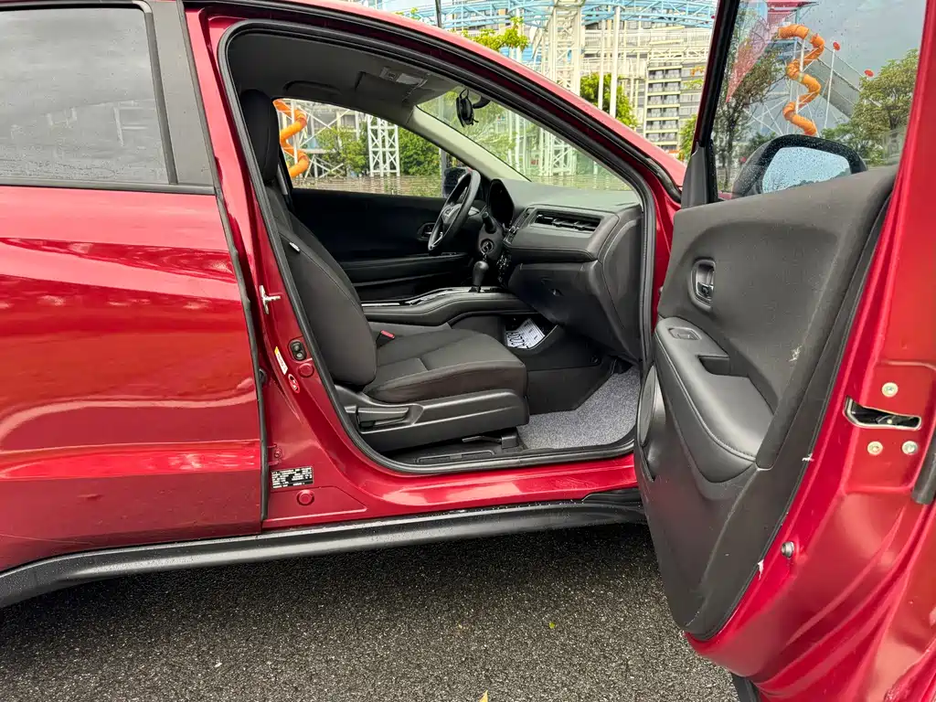 Honda Vezel 2015 — фото 10