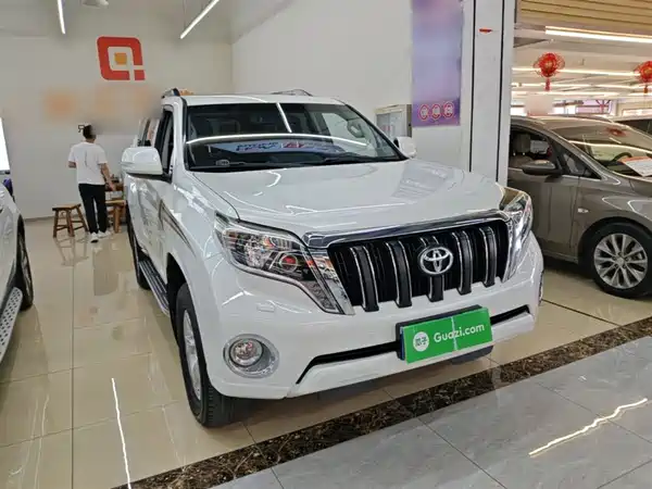 Toyota Prado 2016