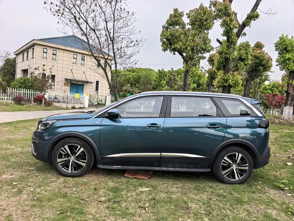 Peugeot 5008 2018 — фото 4