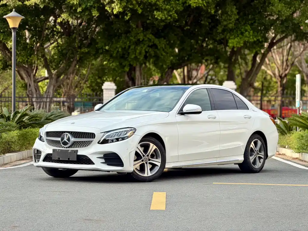Mercedes-Benz C-Class 2020 — фото 1