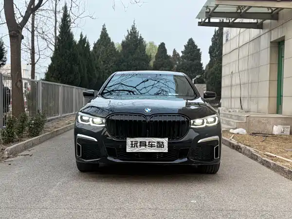 BMW 7 Series 2021