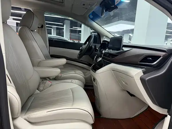 Buick GL8 2021