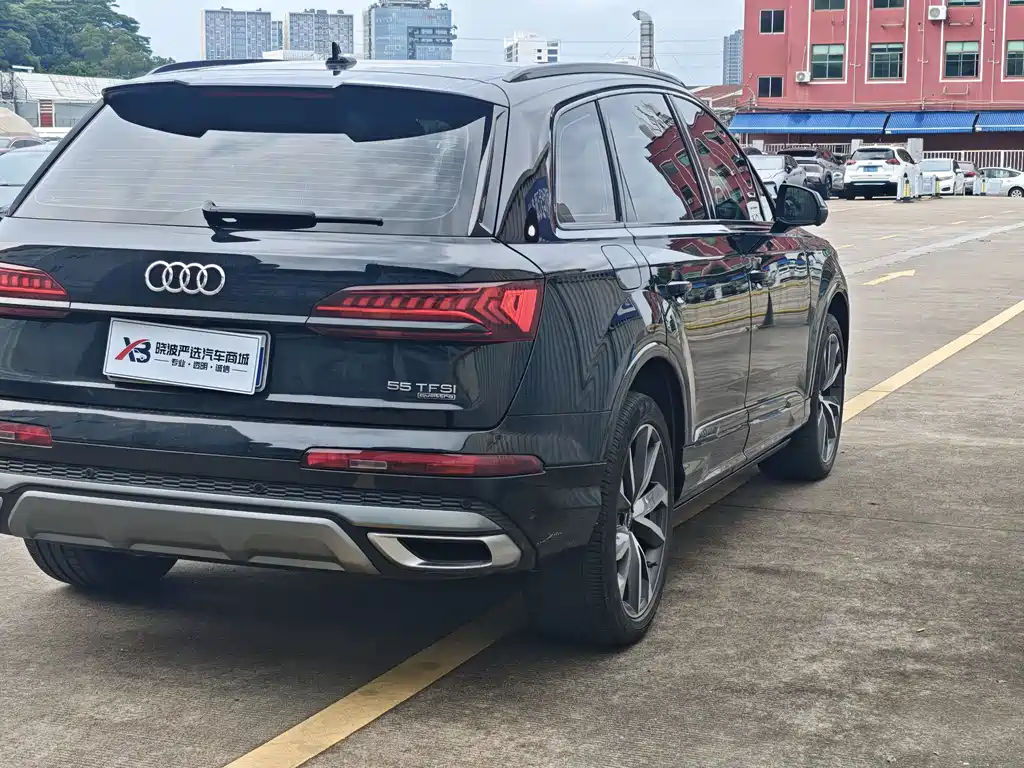 Audi Q7 2022 — фото 4