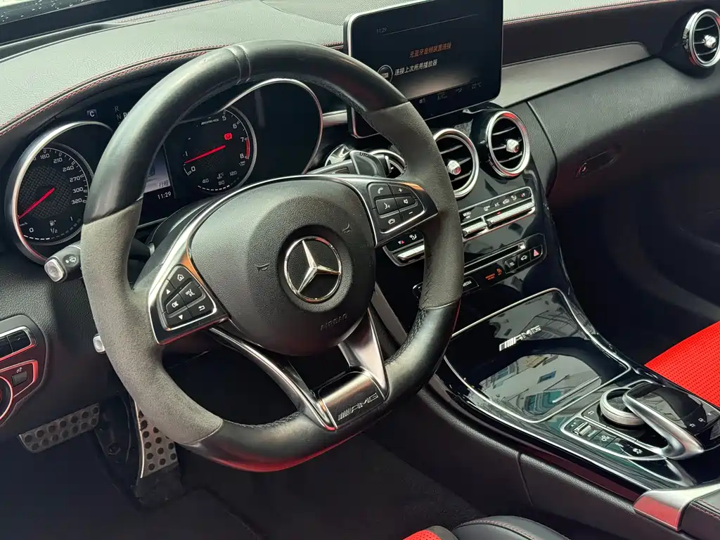 Mercedes-Benz C-Class AMG 2016 — фото 14