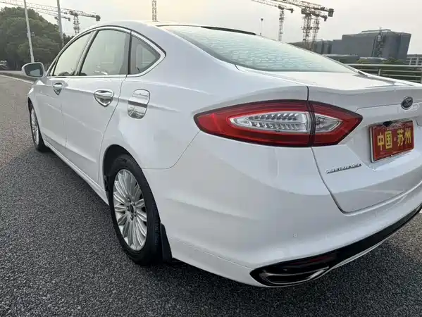 Ford Mondeo 2014