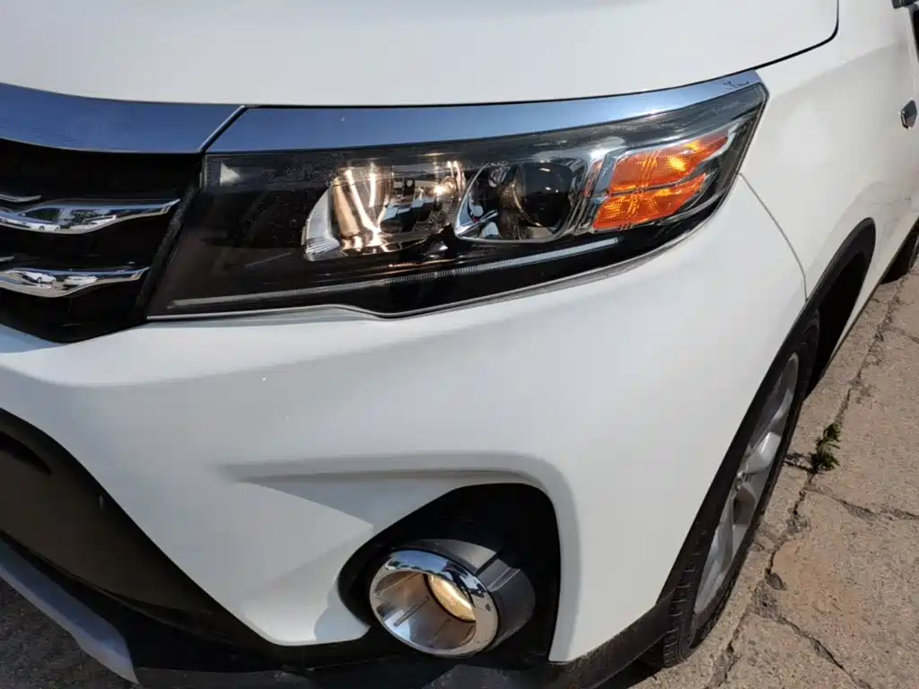 GAC Trumpchi GS3 2018 — фото 24