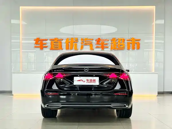 Mercedes-Benz E-Class 2025