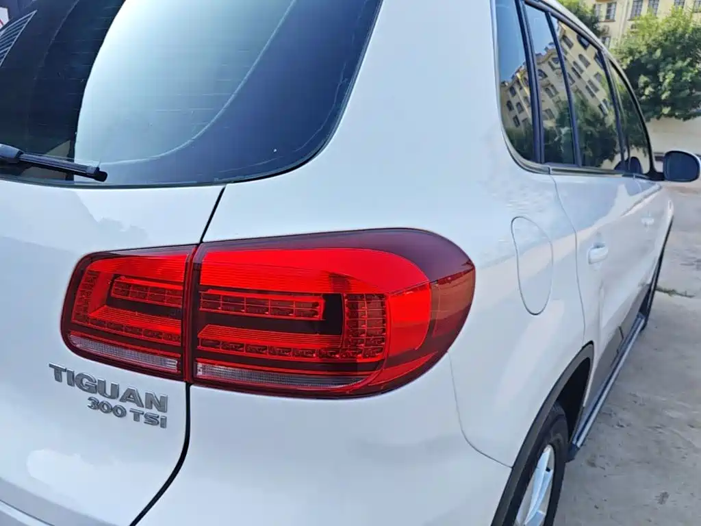 Volkswagen Tiguan 2016 — фото 8