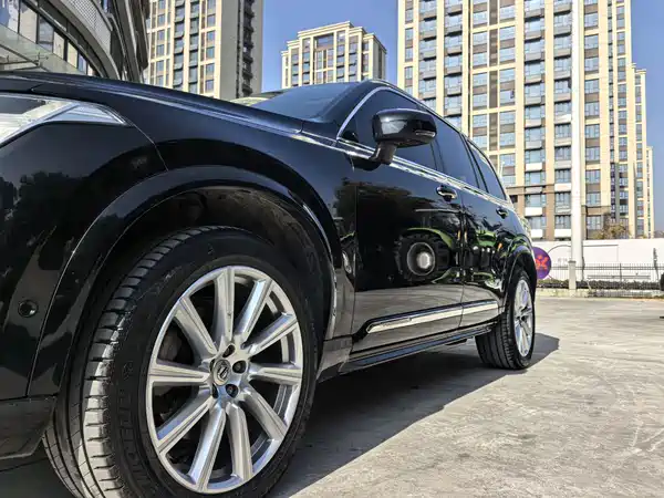 Volvo XC90 2017