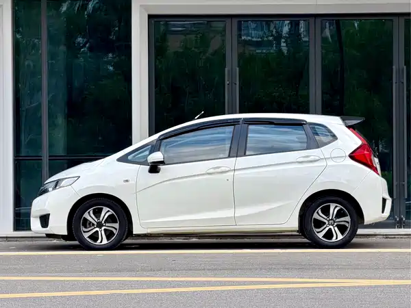 Honda Fit 2016