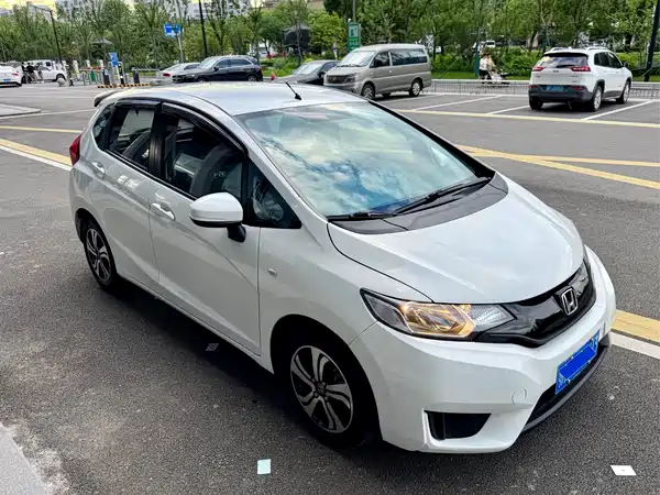 Honda Fit 2016