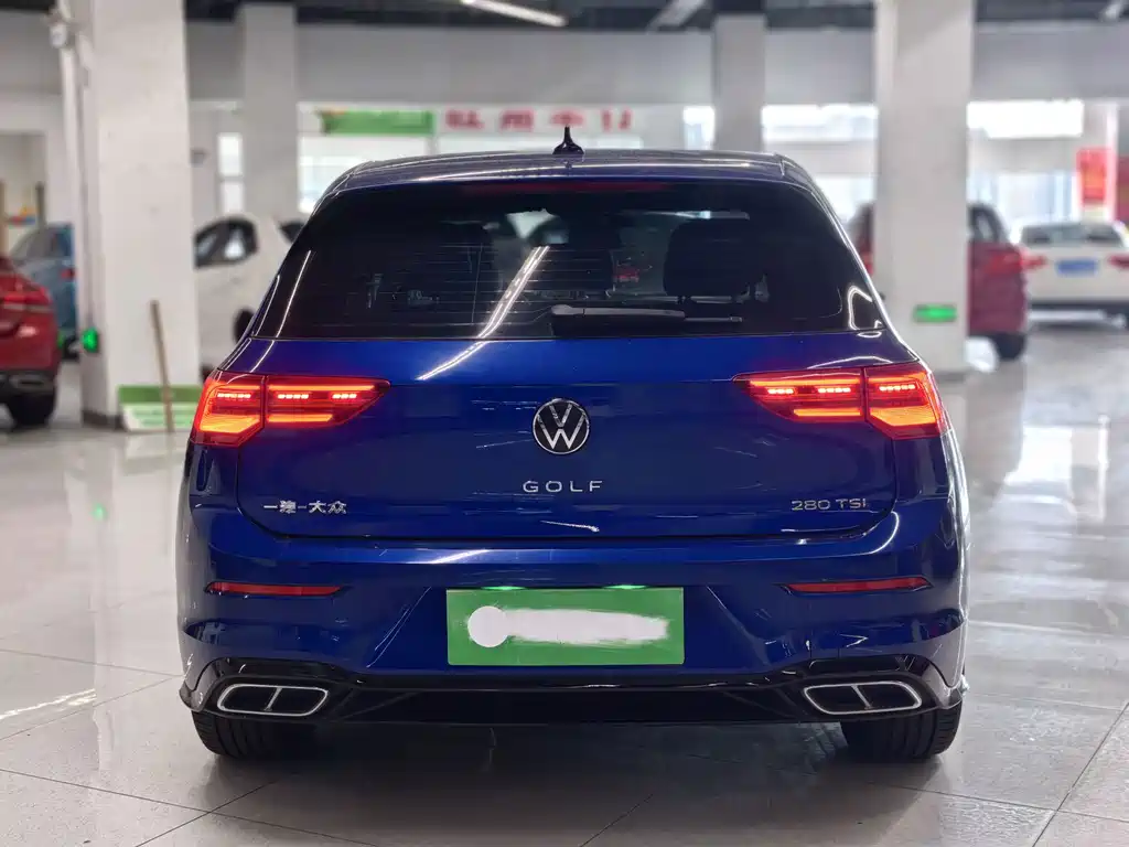 Volkswagen Golf 2021