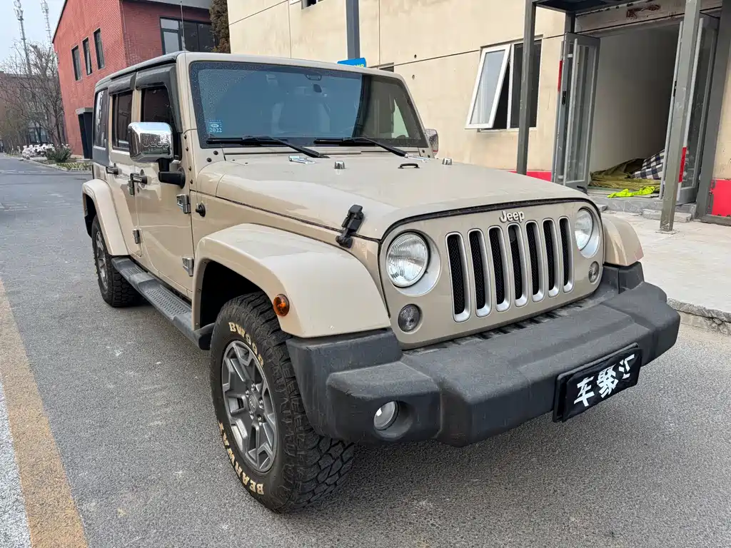Jeep Wrangler 2016 — фото 3