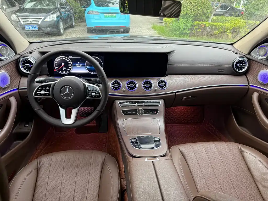 Mercedes-Benz E-Class 2017 — фото 7