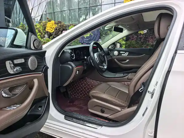 Mercedes-Benz E-Class 2019