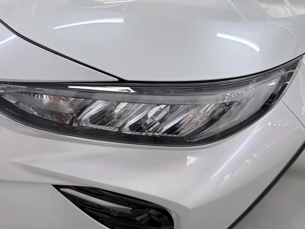 Toyota Wildlander 2021 — фото 4