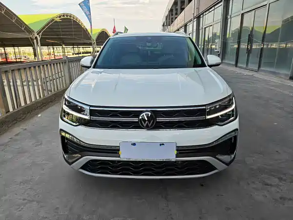 Volkswagen Tharu 2023